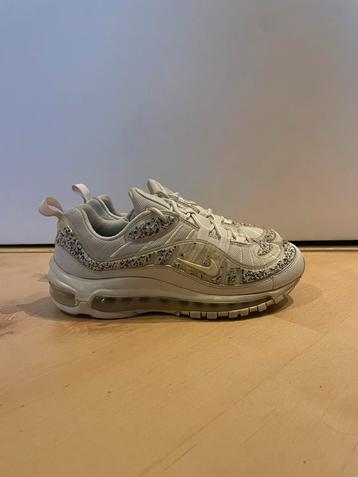Nike Air Max 98 LX “Phantom” maat 39. beschikbaar voor biedingen