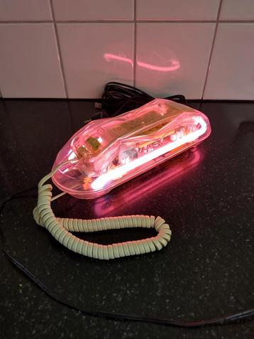 80s Cicena Rhonda telefoon NEON roze lampen & plexiglas

 beschikbaar voor biedingen