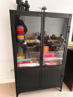 Stalen Vitrinekast met Glazen Deuren Industrieel Design, Huis en Inrichting, Kasten | Vitrinekasten, Ophalen, Gebruikt, 50 tot 100 cm