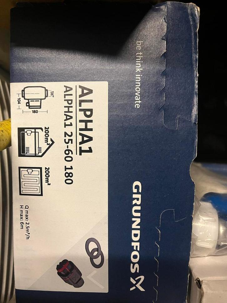 Grundfos Alpha1 25-60 180 pomp, Doe-het-zelf en Verbouw, Sanitair, Nieuw, Overige typen, Ophalen of Verzenden