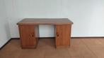 Oud, handgemaakt bureau met teak uitstraling, Ophalen, Gebruikt