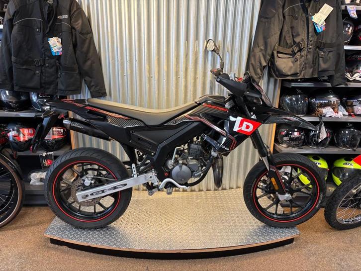 Derbi Limited (45km), Fietsen en Brommers, Brommers | Derbi, Zo goed als nieuw, Maximaal 45 km/u, Ophalen of Verzenden