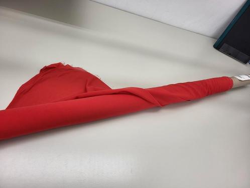 Hele rol rode crêpe 100% zijde 6 meter couture stof, Hobby en Vrije tijd, Stoffen en Lappen, Nieuw, Satijn of Zijde, 30 tot 120 cm