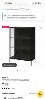 Zwarte vitrinekast, Ophalen, 50 tot 100 cm, Zo goed als nieuw, Minder dan 100 cm