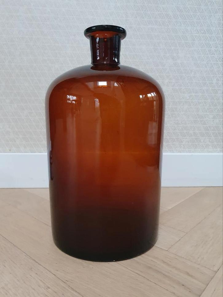 33 cm Grote bruine amber kleurig Apothekersfles Vintage vaas, Huis en Inrichting, Woonaccessoires | Vazen, Gebruikt, Overige kleuren