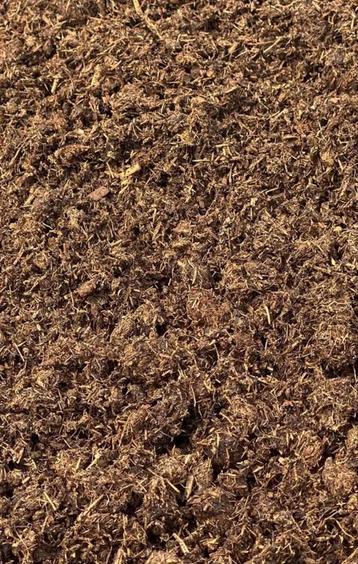 GEZOCHT: Oude biologische koeien-stalmest beschikbaar voor biedingen