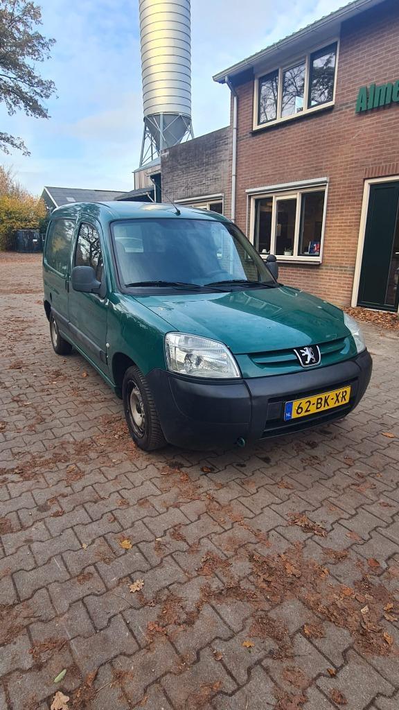 Peugeot Partner, Auto's, Bestelauto's, Particulier, Centrale vergrendeling, Radio, Trekhaak, Peugeot, Diesel, Euro 3, Handgeschakeld