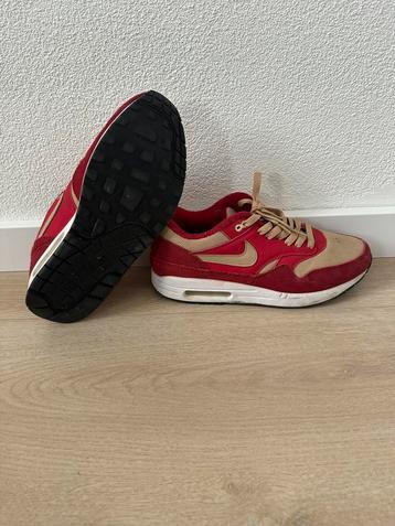Nike Airmax 1 Red Curry beschikbaar voor biedingen