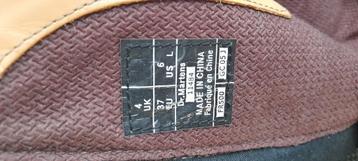 Super gave bruine Dr Martens laarzen met rits en veter. beschikbaar voor biedingen