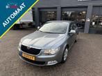 Skoda Superb 1.8 TSI Comfort DSG|PDC|CRUISE|NAVI|XENON|TOPST, Auto's, Skoda, Origineel Nederlands, Te koop, Zilver of Grijs, 5 stoelen