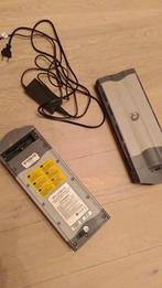 Twee Fietsaccu's Batavus 266Wh BP-L24100ICW met oplader, Ophalen, Gebruikt