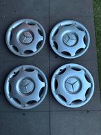 Wieldoppen 15 inch mercedes c klasse w203, Auto diversen, Wieldoppen, Ophalen of Verzenden, Zo goed als nieuw