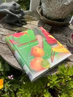 Dik boek over sappen & smooties met als titel : Lekker sapje, Boeken, Ophalen of Verzenden, Gelezen