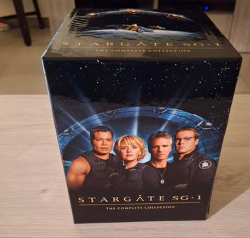 Dag topper complete serie star gate sg1 + star wars  beschikbaar voor biedingen