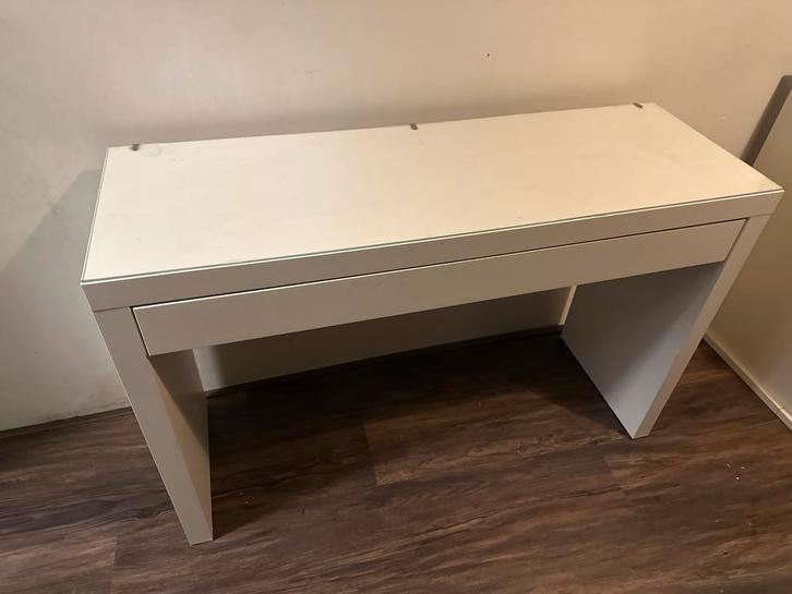 IKEA Malm Make-up Tafel - 120x40cm, Huis en Inrichting, Bureaus, Gebruikt, Bureau, Ophalen