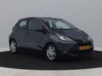 Toyota Aygo 1.0 VVT-i 5 Deurs X-play | CAMERA | 15" | ONDERH, Voorwielaandrijving, Euro 5, Stof, Gebruikt