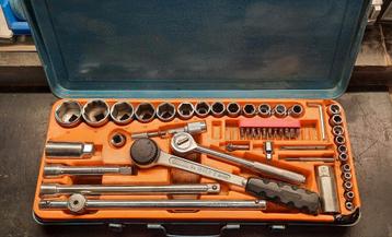 Complete Doppendoos met 1/2" Gedore Ratelsleutel  beschikbaar voor biedingen