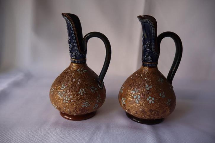 Antieke Royal Doulton Lambeth keramiek kruiken c 1896, Antiek en Kunst, Antiek | Keramiek en Aardewerk, Ophalen of Verzenden