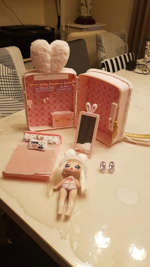 Na! Na! Na! Surprise Pop met Accessoires, Kinderen en Baby's, Speelgoed | Poppen, Zo goed als nieuw, Babypop, Ophalen of Verzenden