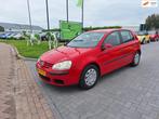 Volkswagen Golf 1.4 FSI Businessline / Zeer goede auto / APK, Voorwielaandrijving, Gebruikt, 4 cilinders, 620 kg