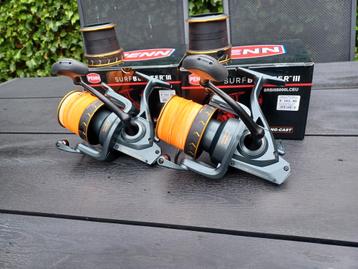 2x Penn surfblaster lll 8000 met reservespoelen (nieuwstaat) beschikbaar voor biedingen