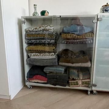 1 unieke IKEA Ivar kast met glazen deuren 80cmx82cmx29cm - afbeelding 3