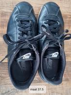 Nike sneakers maat 37.5, Ophalen of Verzenden, Zo goed als nieuw, Sneakers of Gympen