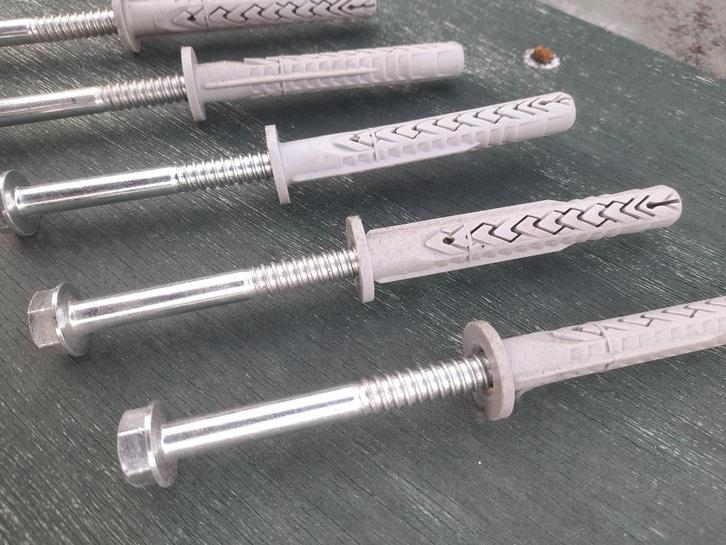 148 stuks houtdraaibouten met gesmeerde plug voor muren, Doe-het-zelf en Verbouw, IJzerwaren en Bevestigingsmiddelen, Nieuw, 50 tot 100 mm