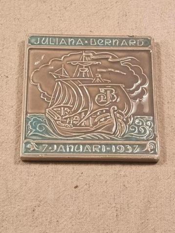 tegel mosa huwelijk Juliana en Bernhard 1937 beschikbaar voor biedingen