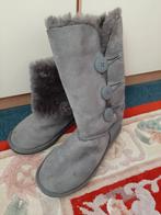 Uggs dames laarzen, Kleding | Dames, Schoenen, Ophalen of Verzenden, Gedragen, Grijs