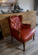 Chesterfield 🇬🇧 jaren 70 leer met notenhout, Huis en Inrichting, Fauteuils, Industrieel, retro, vintage, klassiek, Gebruikt