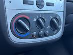 Opel CORSA 1.0-12V Silverline|Airco|El Pakket|Trekhaak|, Auto's, Opel, Voorwielaandrijving, 590 kg, Stof, Gebruikt