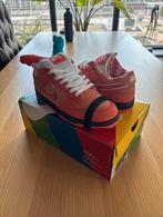 Nike SB Dunk Low OG QS - Lobster Oranje, Kleding | Dames, Schoenen, Nieuw, Oranje, Ophalen of Verzenden, Sneakers of Gympen