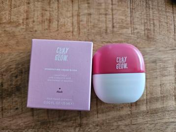 Clay and glow liquid blush  beschikbaar voor biedingen