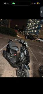 Zip 150cc LC stage 2 op brom milleuzone goedgekeurd, Fietsen en Brommers, Scooters | Piaggio, Ophalen, Tweetakt, Maximaal 45 km/u