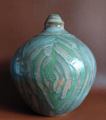 Vaas aardewerk prachtig glazuur  beschikbaar voor biedingen