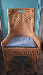 6 Rotan Stoelen met Blauwe Kussens, Ophalen