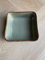 Vierkante groene schaal - CASA, Huis en Inrichting, Keuken | Servies, Keramiek, Nieuw, Ophalen of Verzenden, Kom(men)