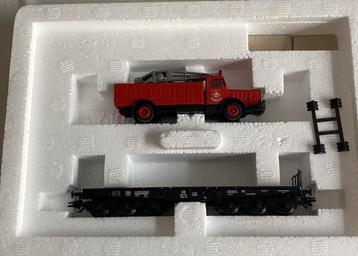 Märklin 58671 zwaartransport wagon met brandweerkraanwagen beschikbaar voor biedingen