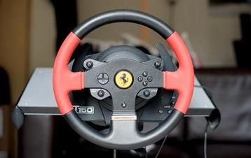 Thrustmaster t150 Ferrari defect beschikbaar voor biedingen