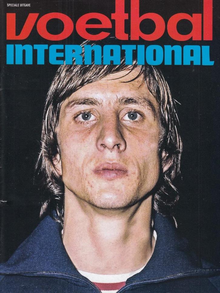 Voetbal International - 2016 - Special  - Johan Cruijff, Verzamelen, Tijdschriften, Kranten en Knipsels, Tijdschrift, Nederland