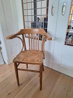 Leuke houten café stoel, Antiek en Kunst, Antiek | Meubels | Stoelen en Banken, Ophalen