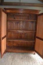 Prachtige grote strakke antieke grenen houten kast., Antiek en Kunst, Antiek | Meubels | Kasten, Verzenden