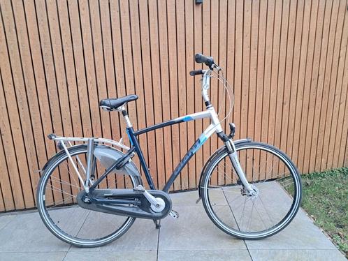 Mooi model herenfiets van Giant! Doe een goed bod!, Fietsen en Brommers, Fietsen | Heren | Herenfietsen, Gebruikt, Giant, 53 tot 57 cm