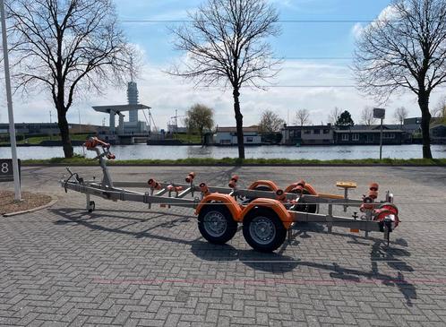 Te huur, Diverse boottrailers van het merk Van Claes, Watersport en Boten, Boottrailers, Zo goed als nieuw, Sloepentrailer, 1500 tot 3000 kg
