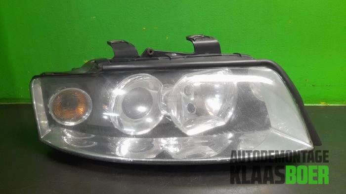 Koplamp rechts van een Audi A4, Auto-onderdelen, Verlichting, Audi, Gebruikt, 6 maanden garantie, 12 maanden garantie, Ophalen of Verzenden