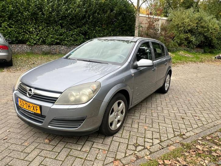 Opel Astra 1.6 16V 5D 77KW 2006 Grijs, Auto's, Opel, Particulier, Astra, Benzine, C, Hatchback, Handgeschakeld, Origineel Nederlands