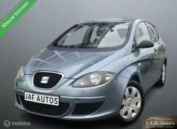 Seat Altea 1.6 Airco Nieuwe APK mooie auto! beschikbaar voor biedingen