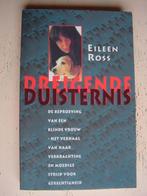Eileen Ross- Dreigende Duisternis, Ophalen of Verzenden, Zo goed als nieuw, Amerika
