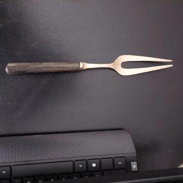Vintage messing Vleesvork met Houten Handvat beschikbaar voor biedingen